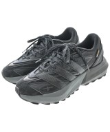adidas スニーカー