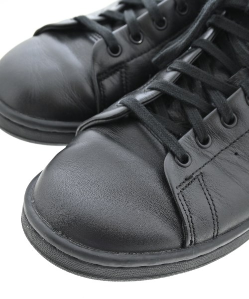 adidas（アディダス）スニーカー 黒 サイズ:27cm メンズ/2200725016111