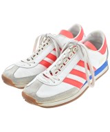 adidas スニーカー