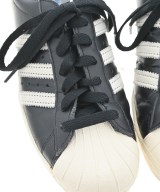 adidas（アディダス）スニーカー 黒 サイズ:24cm レディース/2200720851502