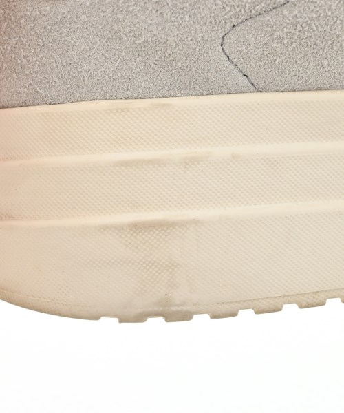 adidas（アディダス）スニーカー グレー サイズ:22.5cm レディース/2200721352015