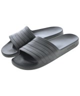adidas サンダル