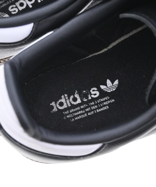 adidas（アディダス）スニーカー 黒 サイズ:23cm レディース/2200722790168