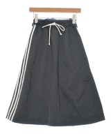 adidas ロング・マキシ丈スカート
