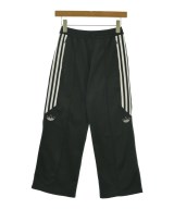 adidas クロップドパンツ