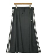 adidas ロング・マキシ丈スカート