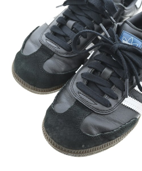 adidas（アディダス）スニーカー 黒 サイズ:22.5cm レディース/2200661914106