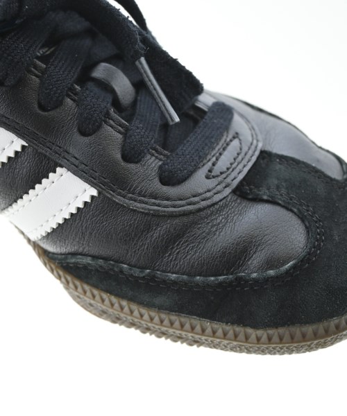 adidas（アディダス）スニーカー 黒 サイズ:22.5cm レディース/2200661914106