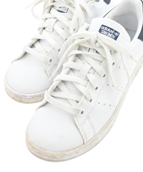 adidas（アディダス）スニーカー 白 サイズ:22cm レディース/2200687418053