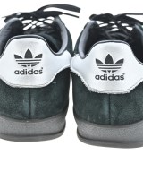 adidas（アディダス）スニーカー 黒 サイズ:28cm メンズ/2200679885016