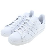 adidas スニーカー