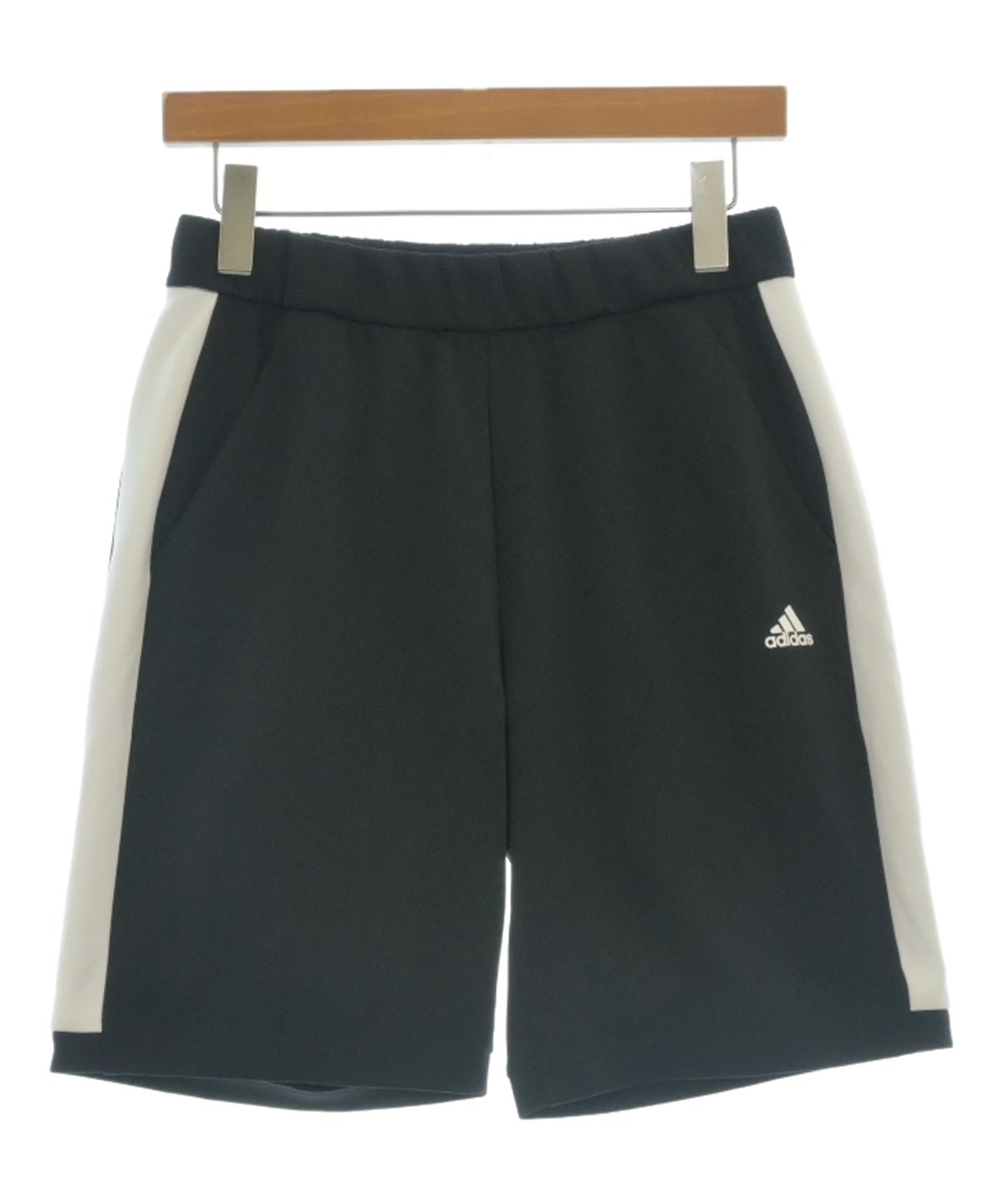 adidas（アディダス）ショートパンツ 黒 サイズ:M メンズ