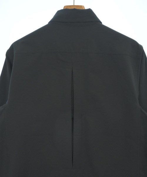 NIKE ACG（ナイキ　エーシージー）カジュアルシャツ 黒 サイズ:S メンズ/2200634713026