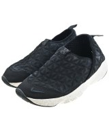 NIKE ACG スニーカー