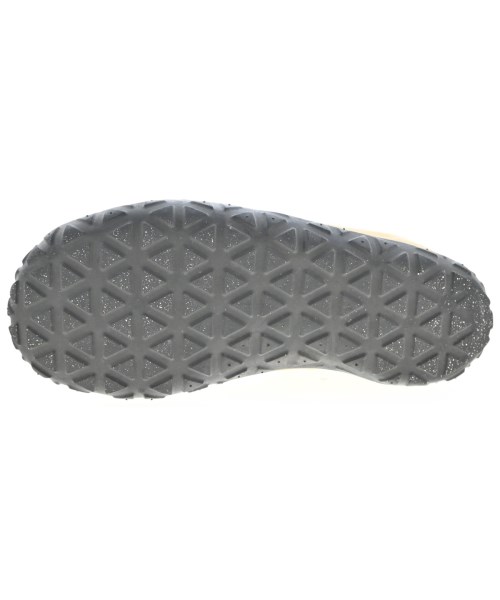 NIKE ACG（ナイキ　エーシージー）スニーカー ベージュ サイズ:27cm メンズ/2200699647038