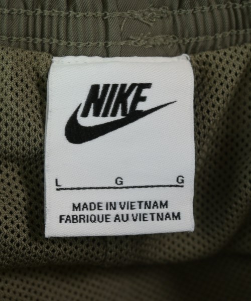 NIKE（ナイキ）ショートパンツ カーキ サイズ:L メンズ/2200709258506