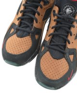 NIKE ACG（ナイキ　エーシージー）スニーカー 茶 サイズ:23.5cm レディース/2200705051033