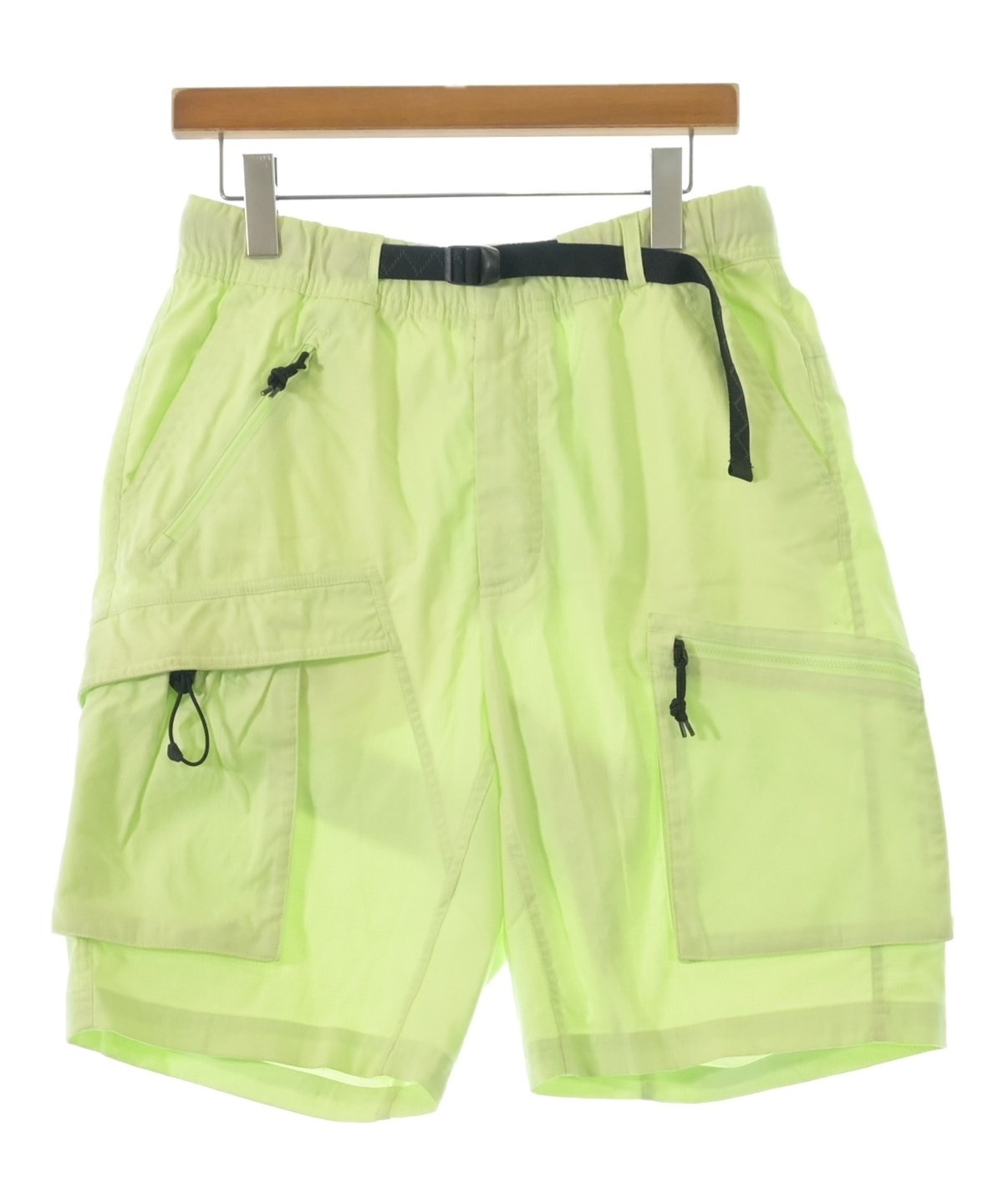 NIKE ACG（ナイキ エーシージー）ショートパンツ 緑 サイズ:S メンズ