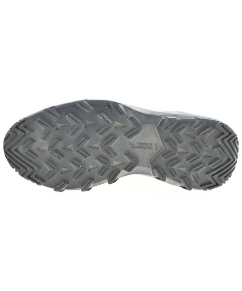 NIKE ACG（ナイキ　エーシージー）スニーカー ベージュ サイズ:29cm メンズ/2200682713108