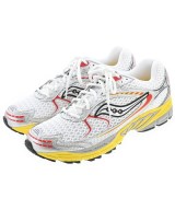 SAUCONY スニーカー