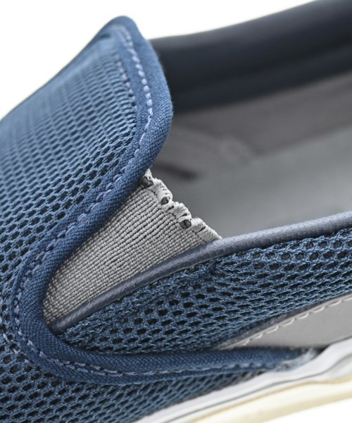 VANS（ヴァンズ）スニーカー 紺 サイズ:28cm メンズ/2200637426060