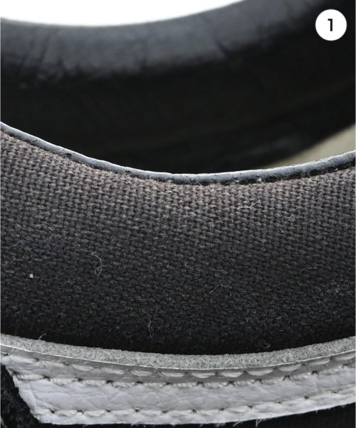 VANS（ヴァンズ）スニーカー 黒 サイズ:23cm レディース/2200620066013