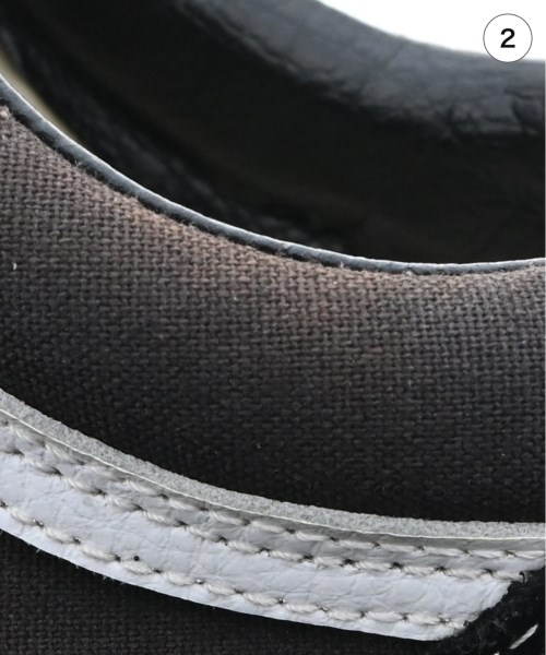 VANS（ヴァンズ）スニーカー 黒 サイズ:23cm レディース/2200620066013