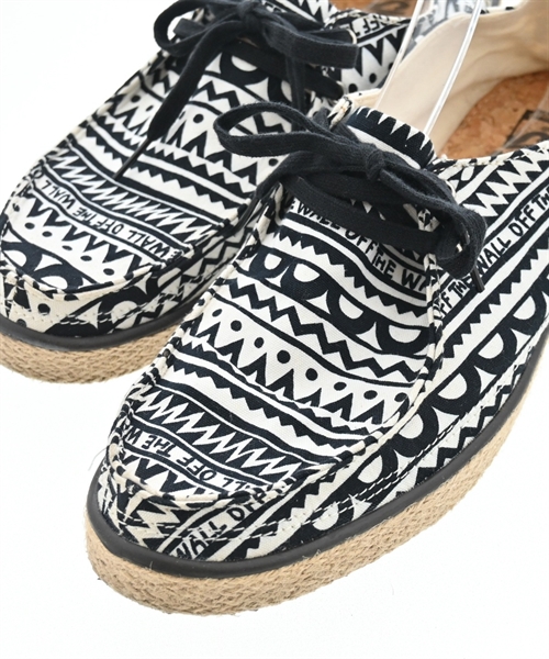 VANS（ヴァンズ）その他 黒 サイズ:27cm メンズ/2200608518183