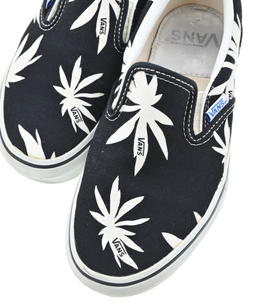 VANS（ヴァンズ）スニーカー 黒 サイズ:22.5cm レディース/2200602943028