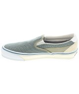 VANS（ヴァンズ）スニーカー 緑 サイズ:28cm メンズ/2200609452042