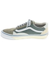 VANS（ヴァンズ）スニーカー 緑 サイズ:28.5cm メンズ/2200609452059