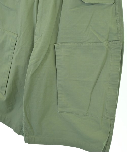 VANS（ヴァンズ）ショートパンツ カーキ サイズ:M メンズ/2200667500075