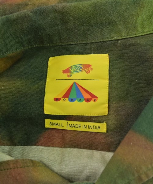 VANS（ヴァンズ）カジュアルシャツ カーキ サイズ:S メンズ/2200676934564