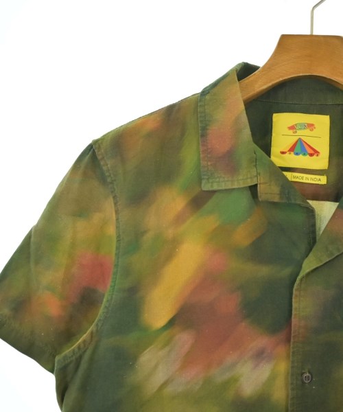 VANS（ヴァンズ）カジュアルシャツ カーキ サイズ:S メンズ/2200676934564