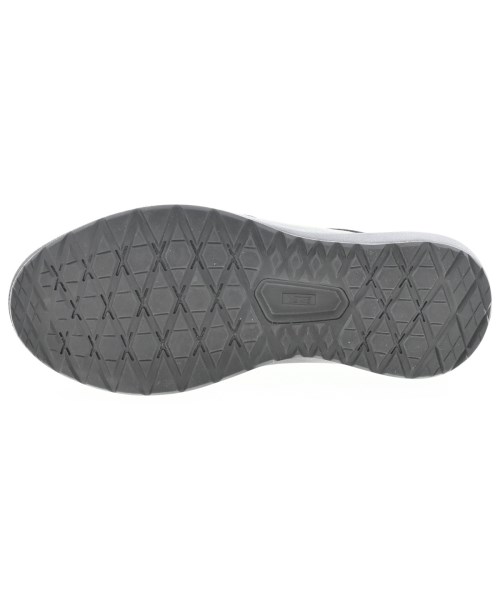 VANS（ヴァンズ）スニーカー カーキ サイズ:29cm メンズ/2200677159058