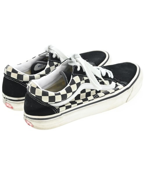 VANS（ヴァンズ）スニーカー 黒 サイズ:25.5cm メンズ/2200712292092