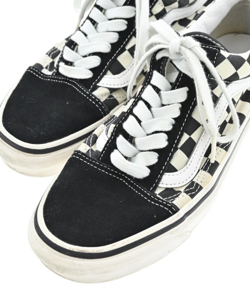 VANS（ヴァンズ）スニーカー 黒 サイズ:25.5cm メンズ/2200712292092