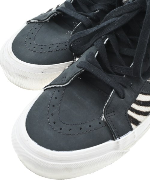 VANS（ヴァンズ）スニーカー 黒 サイズ:27.5cm メンズ/2200661837795