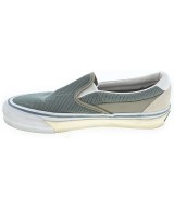 VANS（ヴァンズ）スニーカー 緑 サイズ:26cm メンズ/2200723326144