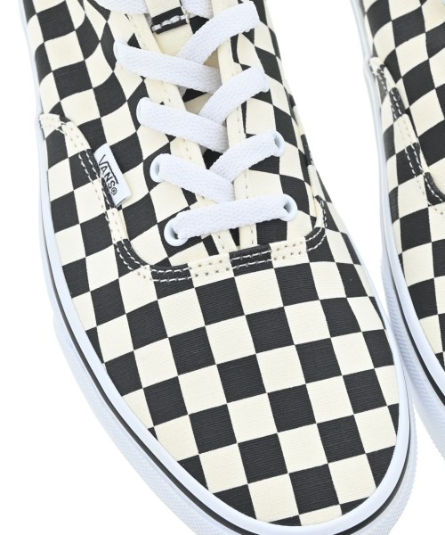 VANS（ヴァンズ）スニーカー 白 サイズ:28cm メンズ/2200727431080
