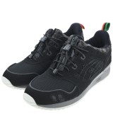 asics スニーカー