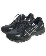 asics スニーカー