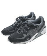 asics スニーカー