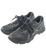 asics スニーカー