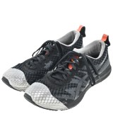 asics スニーカー