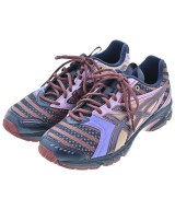 asics スニーカー