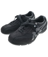 asics スニーカー