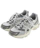 asics スニーカー