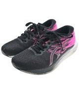 asics スニーカー