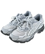 asics スニーカー